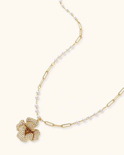 Vergoldete Blumen-Halskette mit Perlenkette und funkelndem Zirkonia-Blütenanhänger aus 14K vergoldetem Eco-Messing