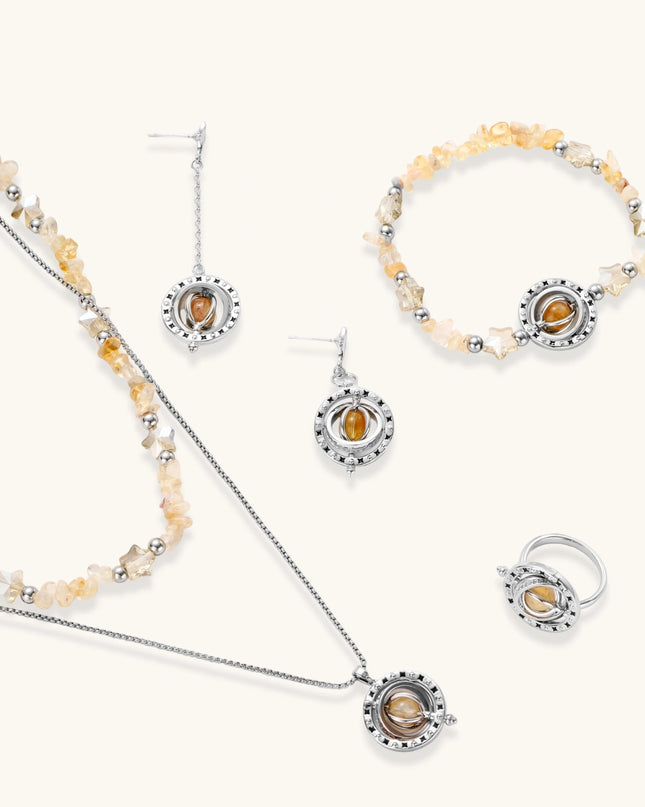 Citrin Schmuckset in Silberoptik: Layering-Halskette, Armband, Ohrringe und Ring mit runden Citrin-Medaillons