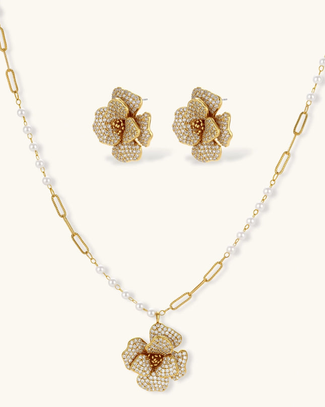 Florales Schmuckset, 14K vergoldet, mit Zirkonia: Blumen-Halskette und passende Ohrringe in Gold